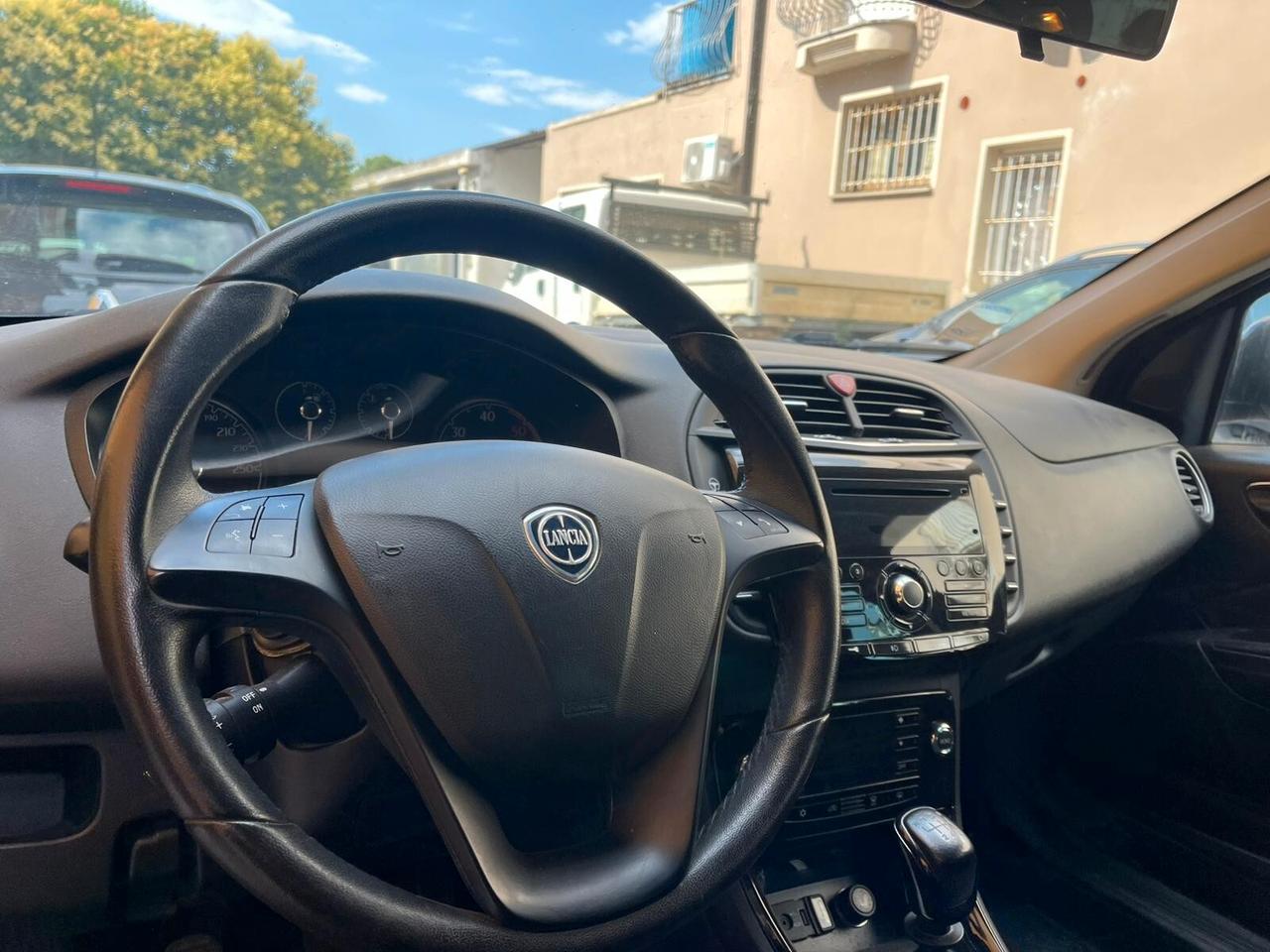 Lancia Delta 1.6 MJT DPF Silver 105cv 2014