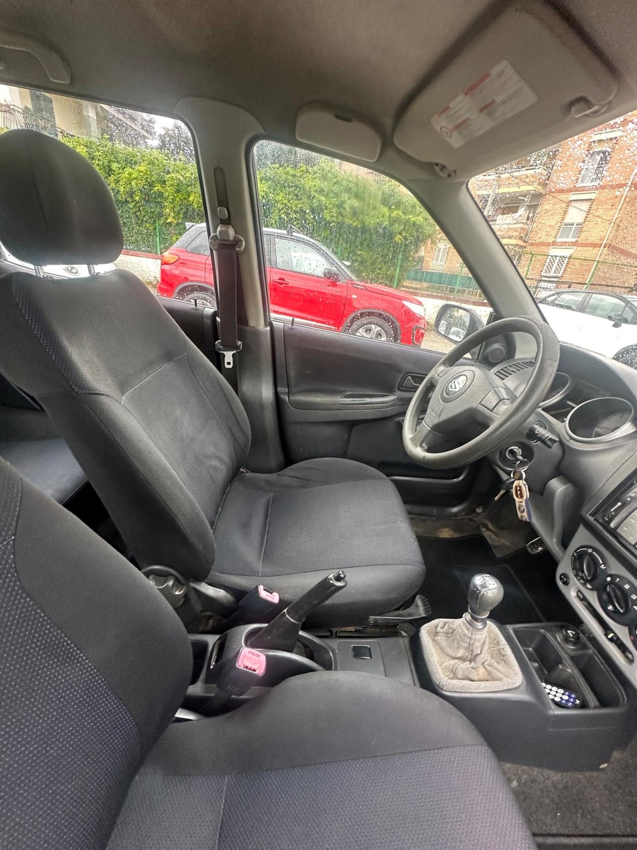Suzuki Ignis 1.3 DDiS 16V cat Standard