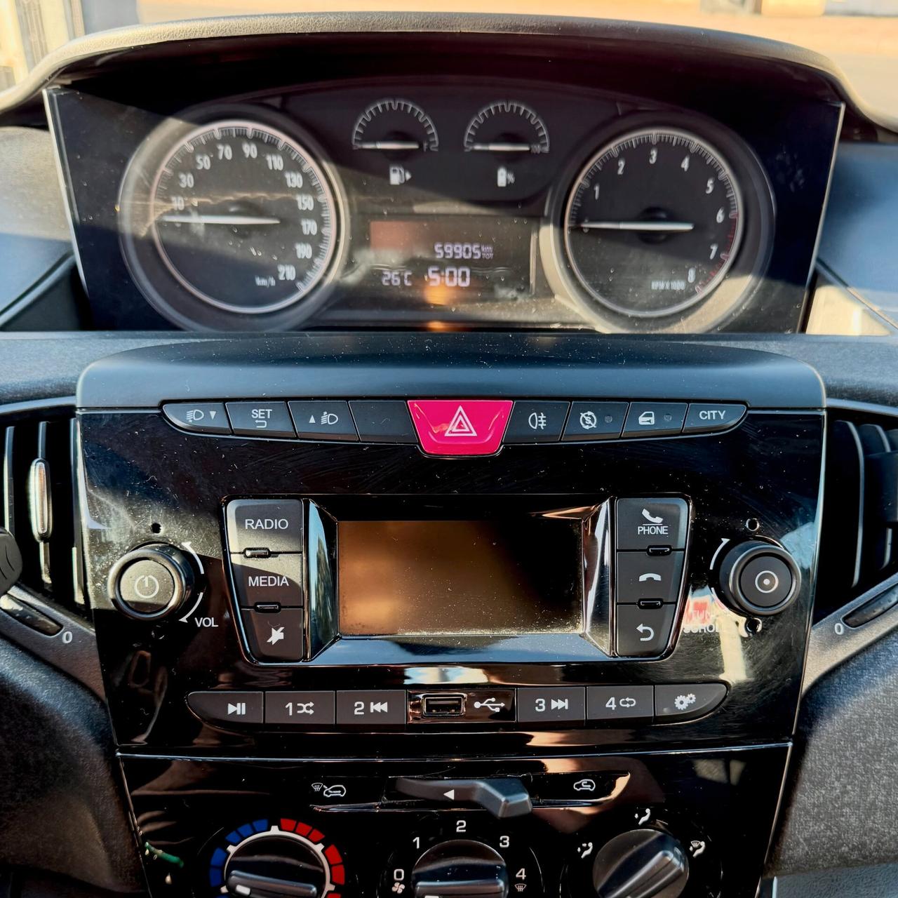 Lancia Ypsilon 1.0 FireFly 5 porte S&S Hybrid Ecochic Gold