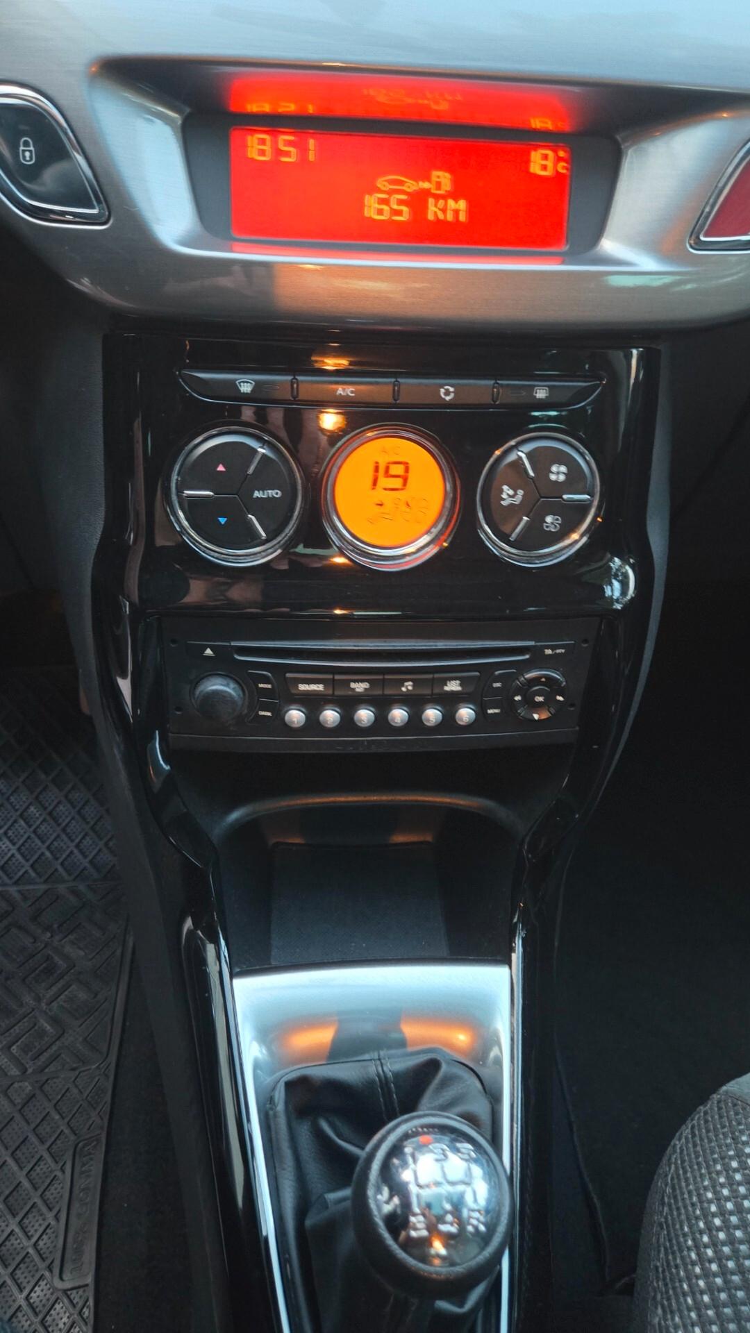 Citroen C3 1.4 Exclusive Style