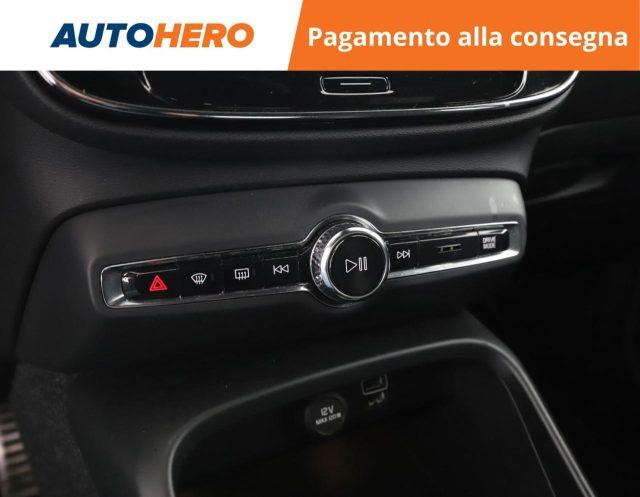 VOLVO XC40 D3 AWD Geartronic R-design