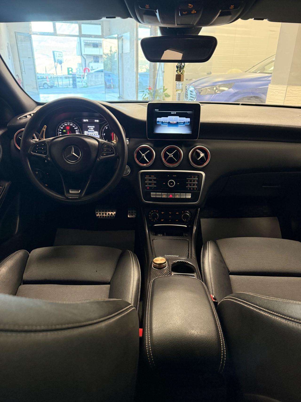 Mercedes-benz A 160 d Automatic Premium
