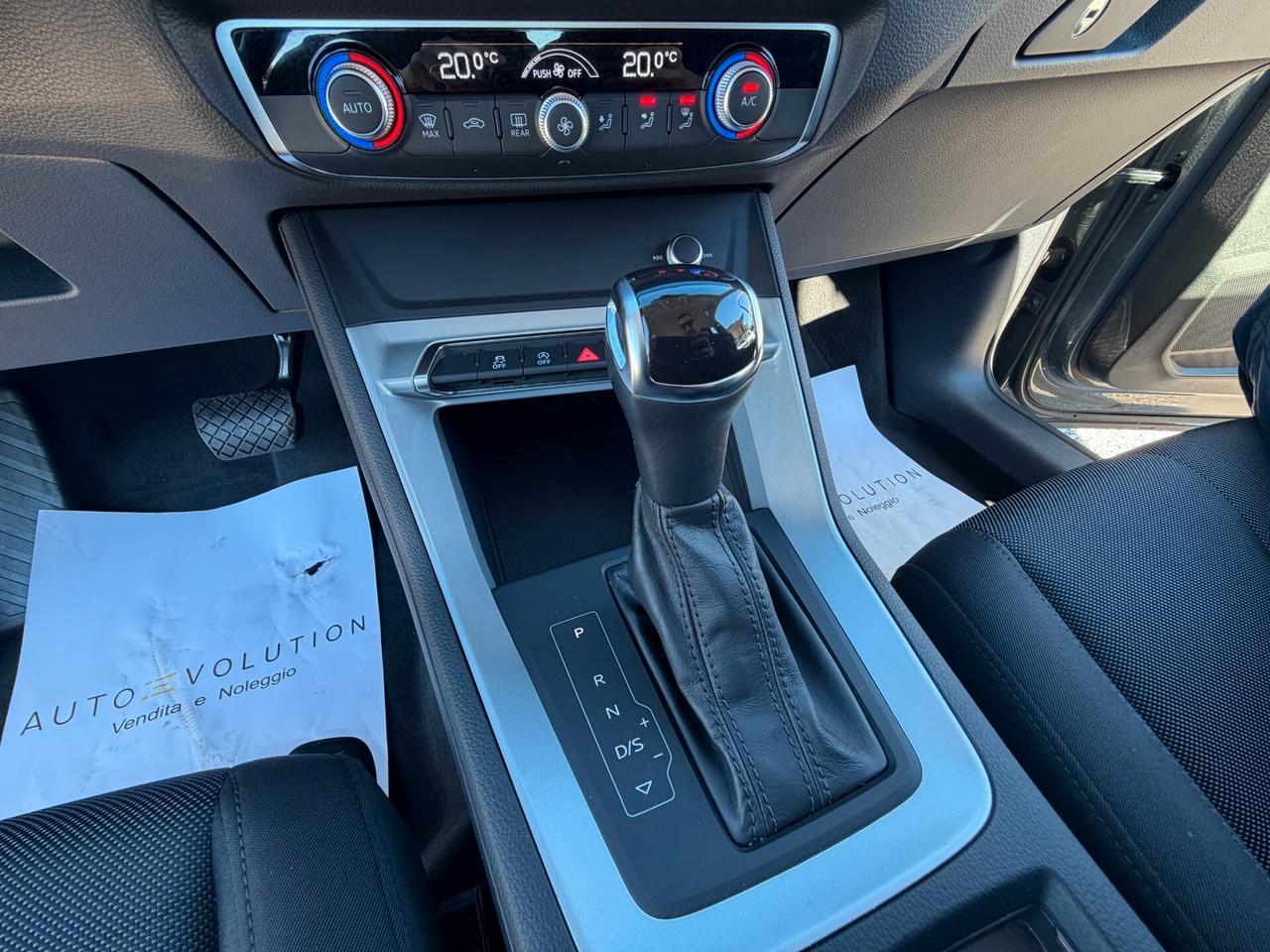 Audi Q3 35 TDI S tronic 150 cv Business 116.528 Km