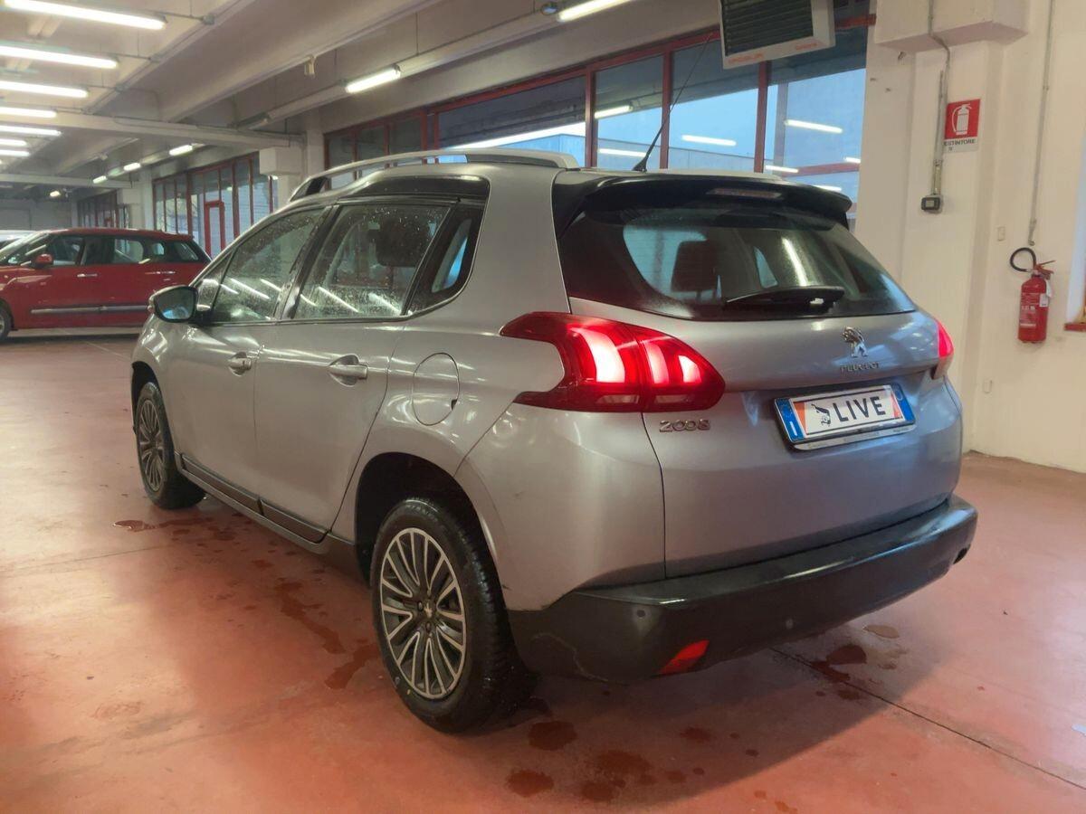 Peugeot 2008 1.2 active