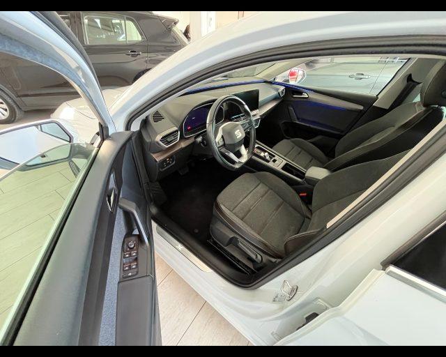 SEAT Leon Sportstourer 1.5 eTSI 150 CV DSG Xcellence