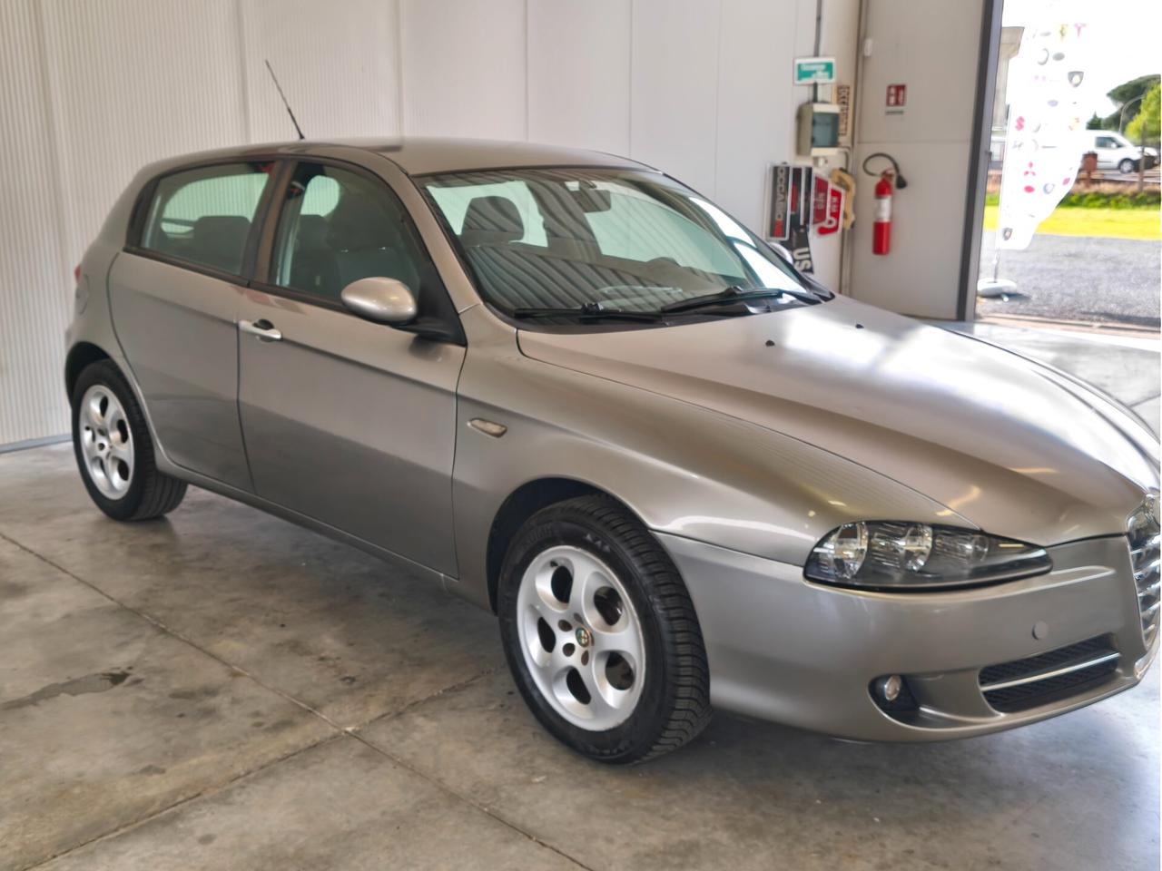 Alfa Romeo 147 1.9 JTD M-JET 16V 5 porte