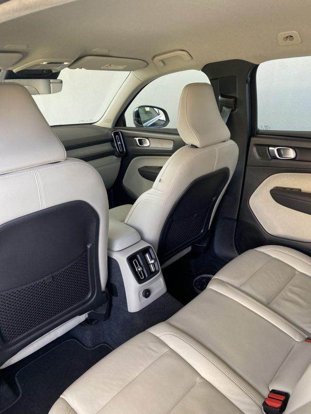 VOLVO XC40 XC40 T5 Recharge Plug-in Hybrid Inscription Expres