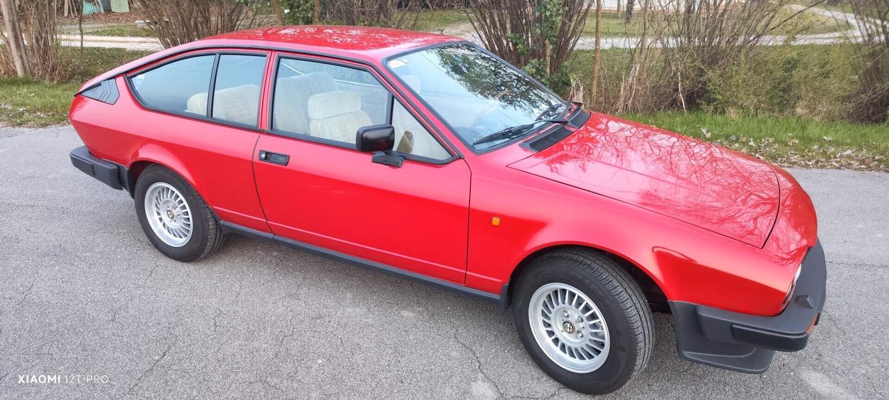Alfa Romeo GTV ALFETTA 2000 131cv (ASI TARGA ORO)