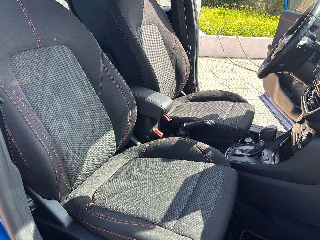 Ford Puma 1.0 EcoBoost Hybrid 125 CV S&S aut. ST-Line