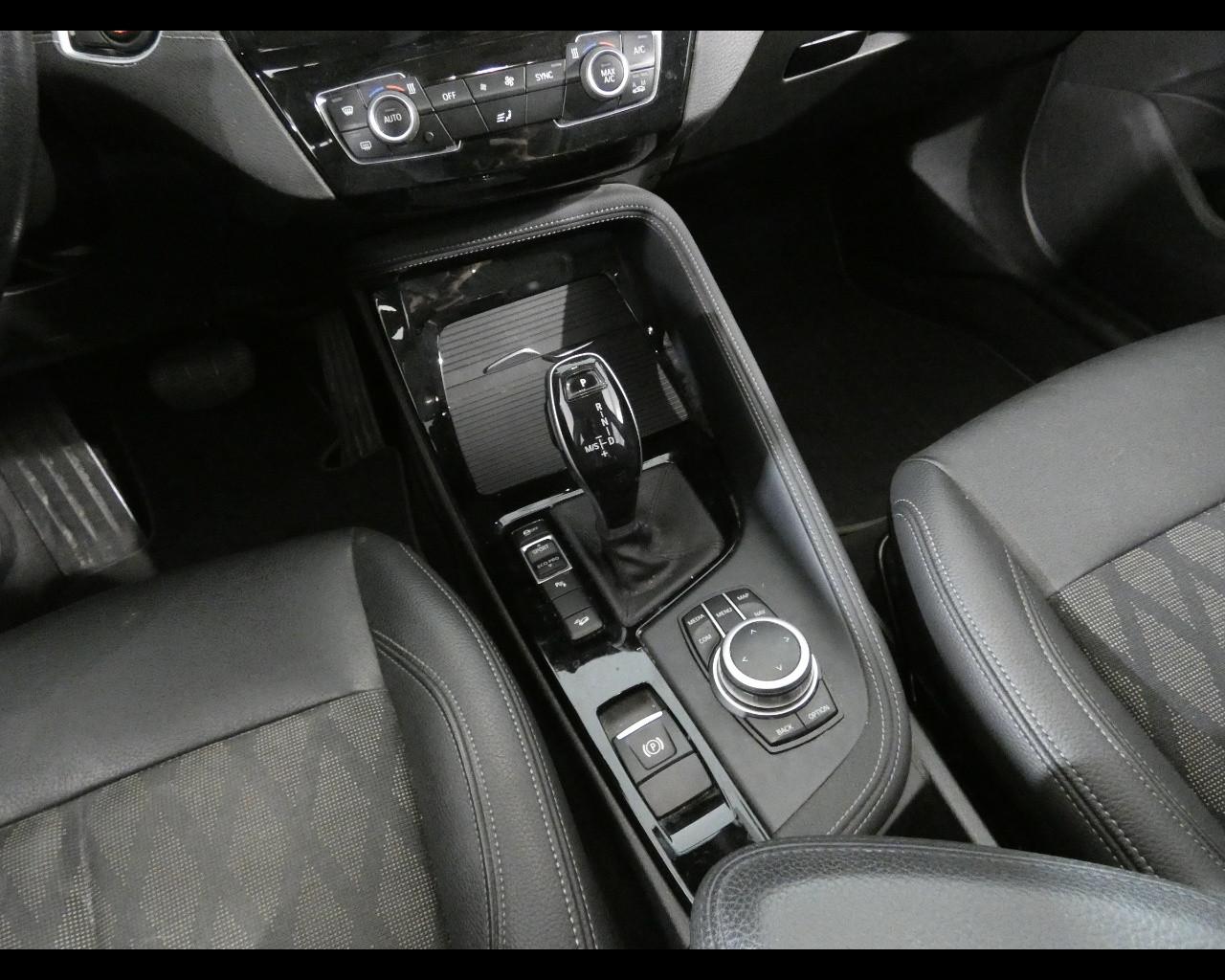 BMW X1 (F48) - X1 xDrive18d xLine