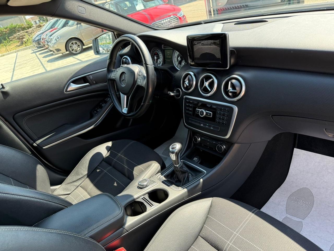 Mercedes-benz A 180 122CV*TETTO*NAVI*EURO 6
