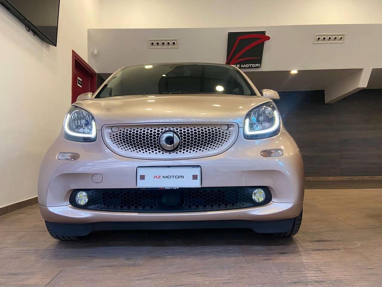 Smart ForTwo 90 0.9 Turbo twinamic Tokyowhite limited edition-ITALIANA-TAGLIANDI