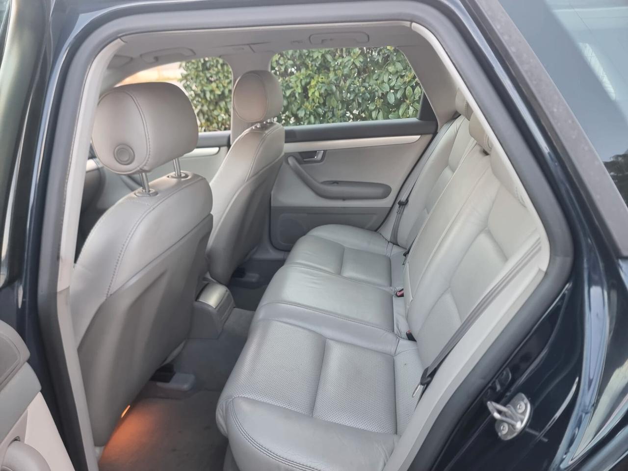 Audi A4 2.0 16V TDI Avant