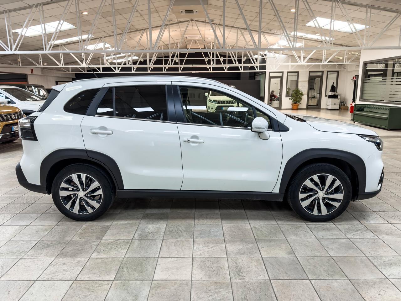 Suzuki S-Cross Hybrid 1.4 TOP