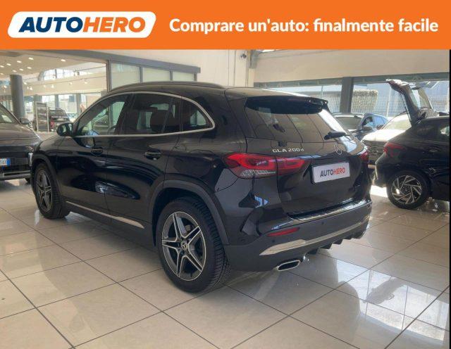 MERCEDES-BENZ GLA 200 d Automatic 4Matic Premium