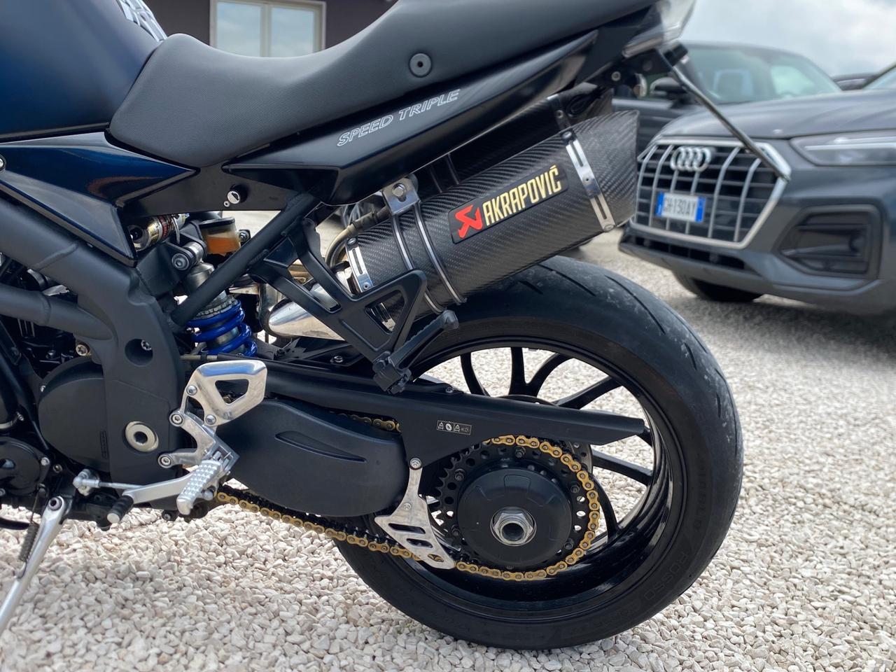 Triumph Speed Triple 1050 DA VETRINA