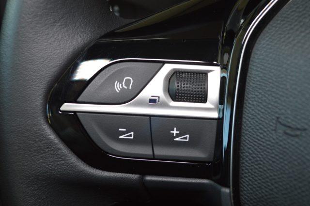 PEUGEOT 208 PureTech 100 Stop&Start 5 porte Active