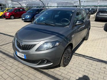 Lancia Ypsilon Ypsilon 1.0 FireFly 5 porte S&S Hybrid Platino