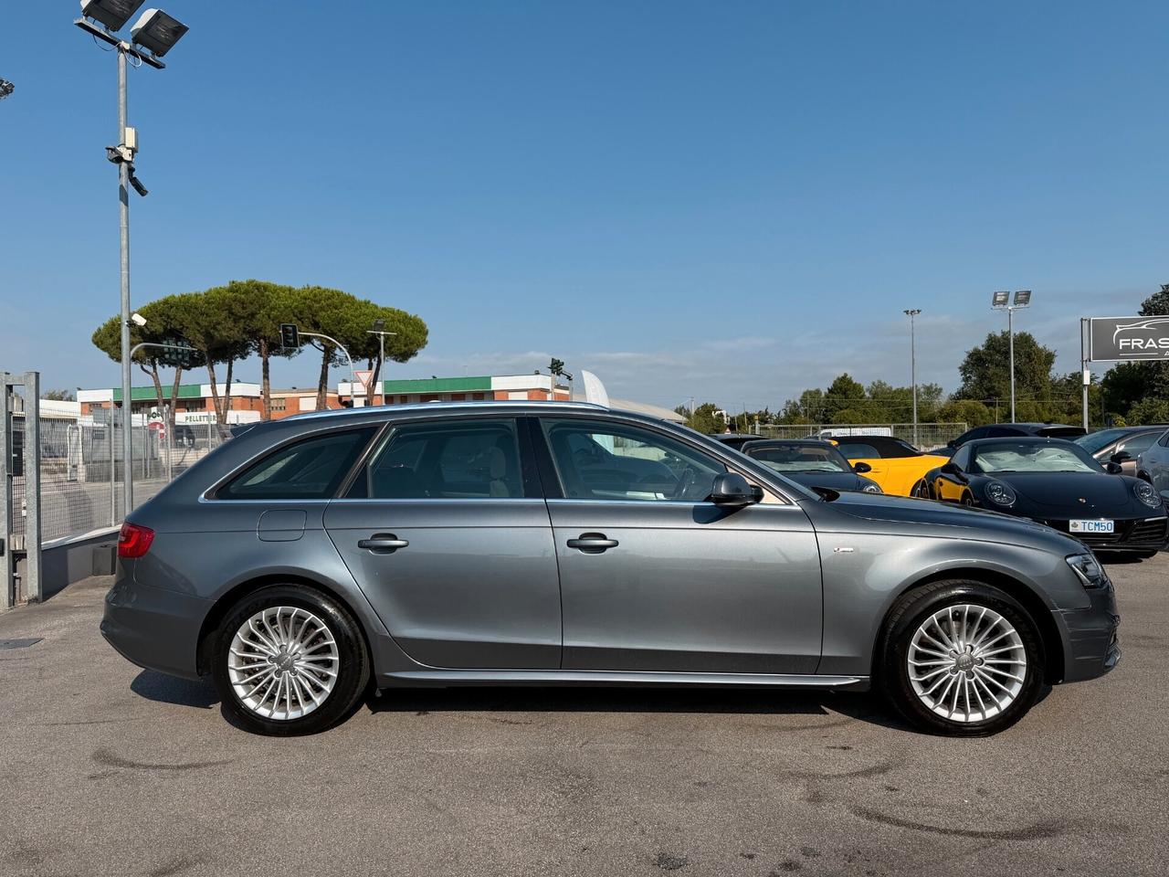 Audi A4 Avant 2.0 TDI 177 CV quattro S tronic /KM DOC/DISTRIB. OK