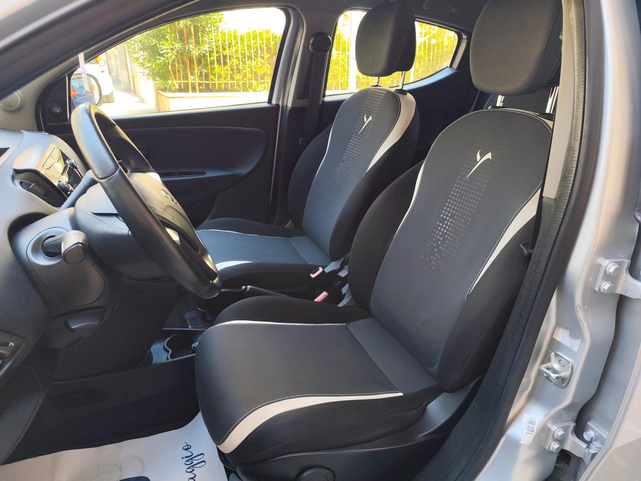 Lancia Ypsilon 1.2 69CV GPL Ecochic PERFETTA
