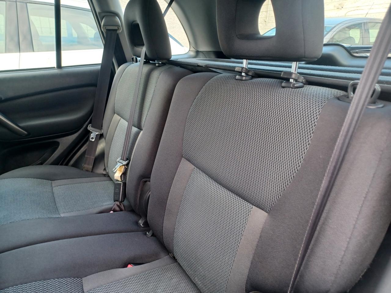 Toyota RAV 4 RAV4 2.0 Tdi D-4D cat 5 porte