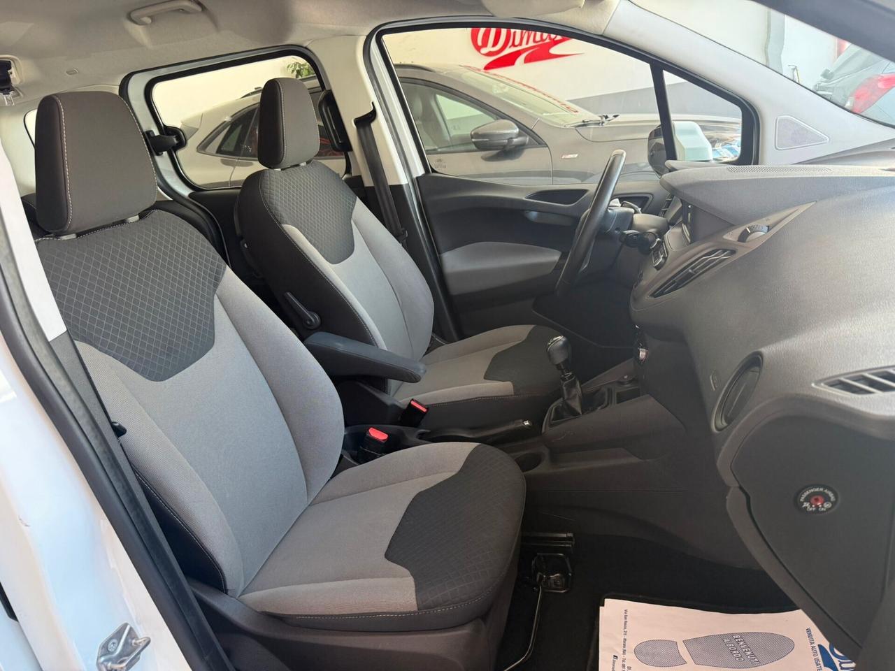 FORD TOURNEO COURIER 1.0 BENZINA 81.121 KM 2019