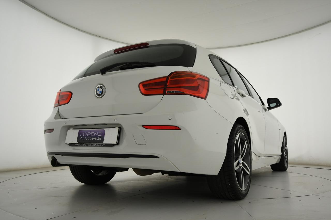 BMW 118d Sport 5p auto LED+C17"