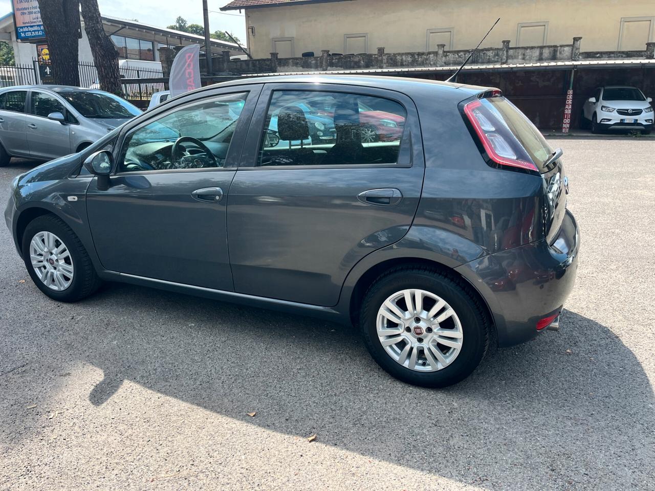 Fiat Punto 1.2 8V 5 porte Street