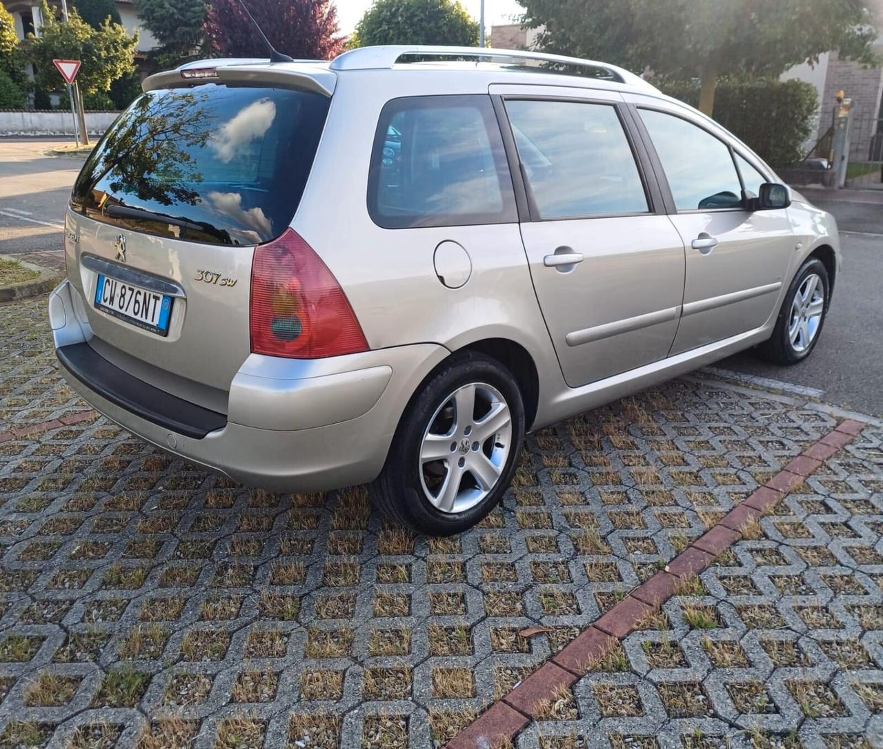 Peugeot 307 1.6 16V HDi FAP 110CV SW