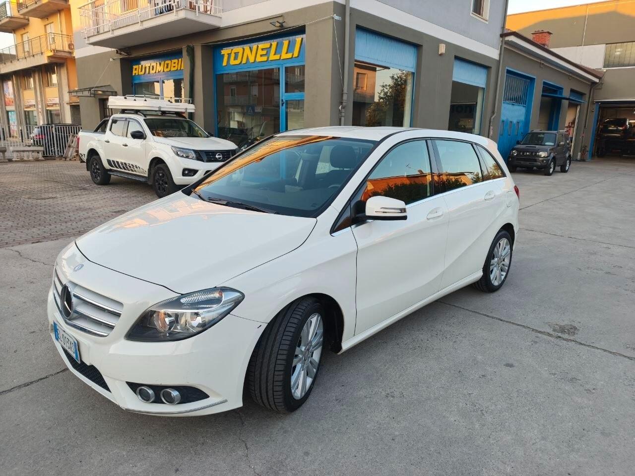 Mercedes-benz B 180 CDI BlueEFFICIENCY Executive