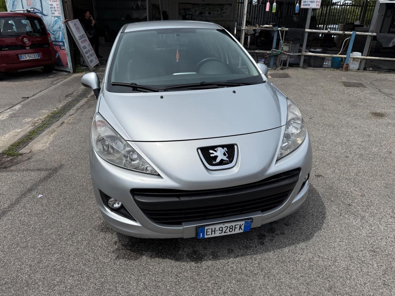Peugeot 207 1.4 8V 75CV 5p. Access ECO GPL