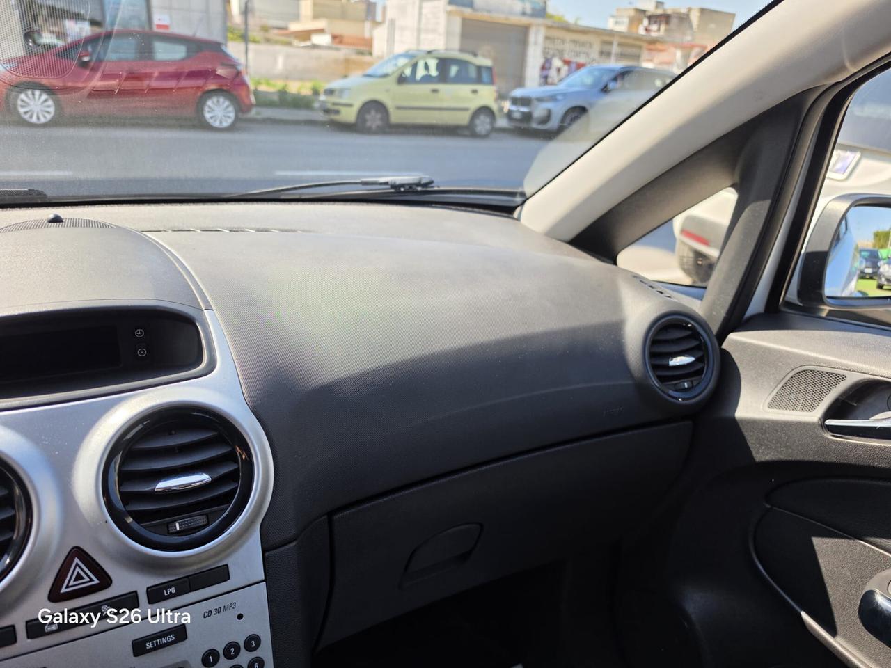 Opel Corsa 1.2 85CV 5 porte GPL-TECH Elective