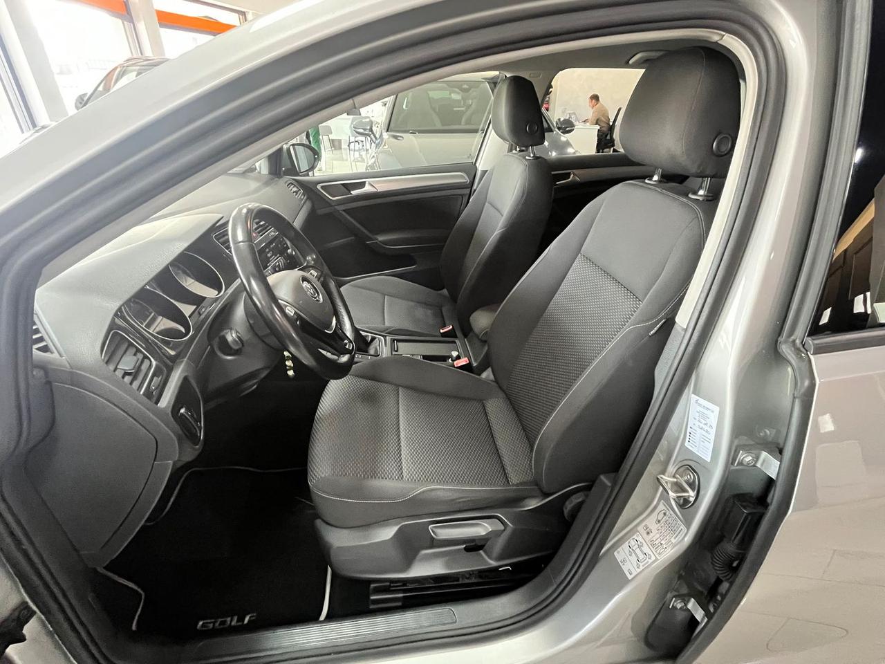 Volkswagen Golf 1.6 TDI BlueMotion Trendline #6755