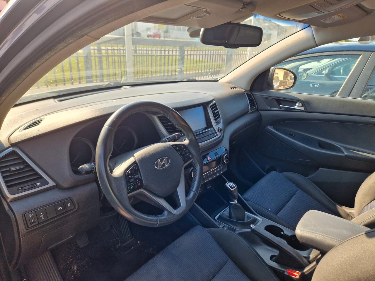 Hyundai Tucson 1.7 CRDi X-POSSIBLE