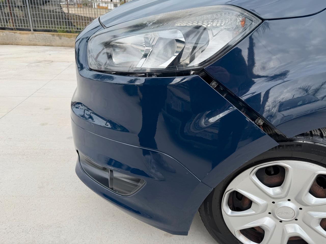 FORD TOURNEO COURIER 2017 1.0 BENZ 74.000 KM