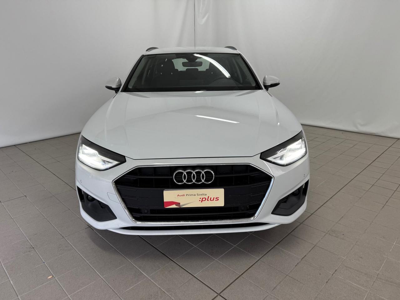 Audi A4 avant 30 2.0 tdi mhev business 136cv s-tronic