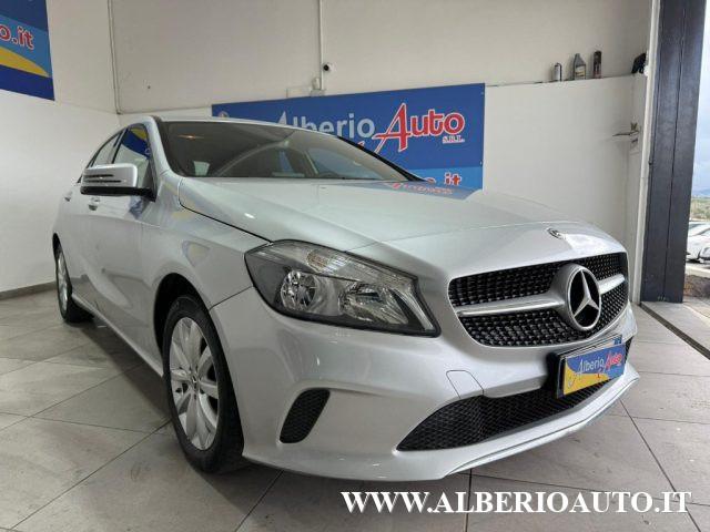 MERCEDES-BENZ A 160 d Automatic Business