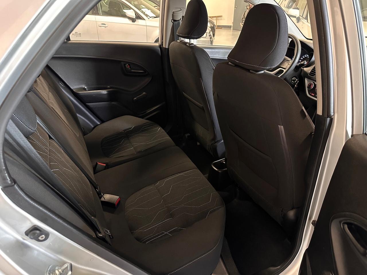 KIA PICANTO 1.0 BENZINA 5 PORTE