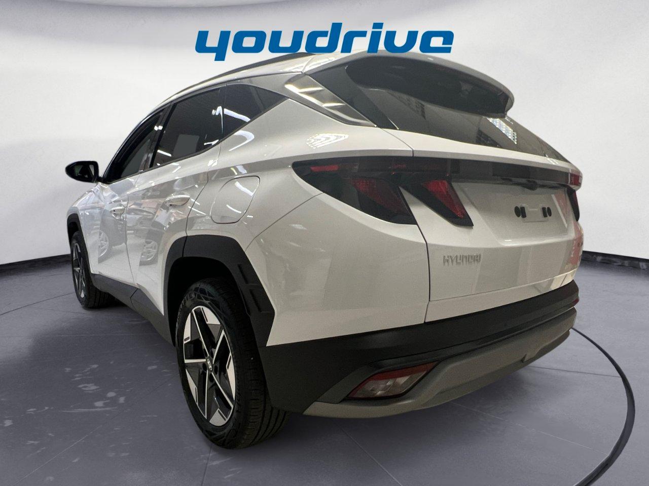 Hyundai Tucson 1.6 hev Business 2wd 239cv auto KM0