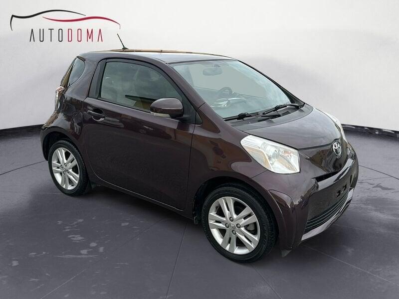 Toyota iQ 1.3 VVT-i Style CVT