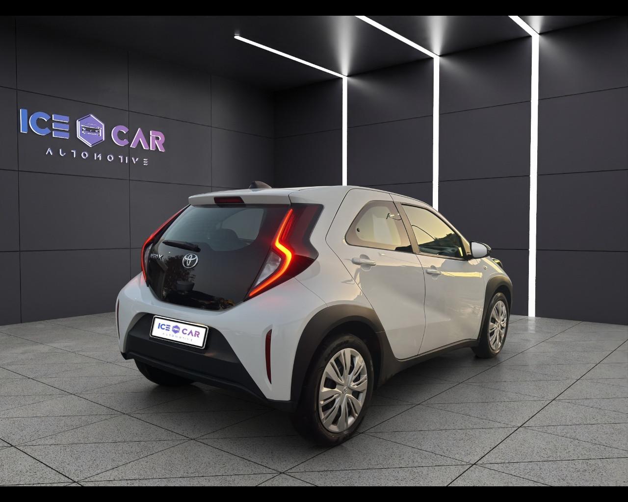 TOYOTA Aygo X - Aygo X 1.0 VVT-i 72 CV 5 porte Lounge