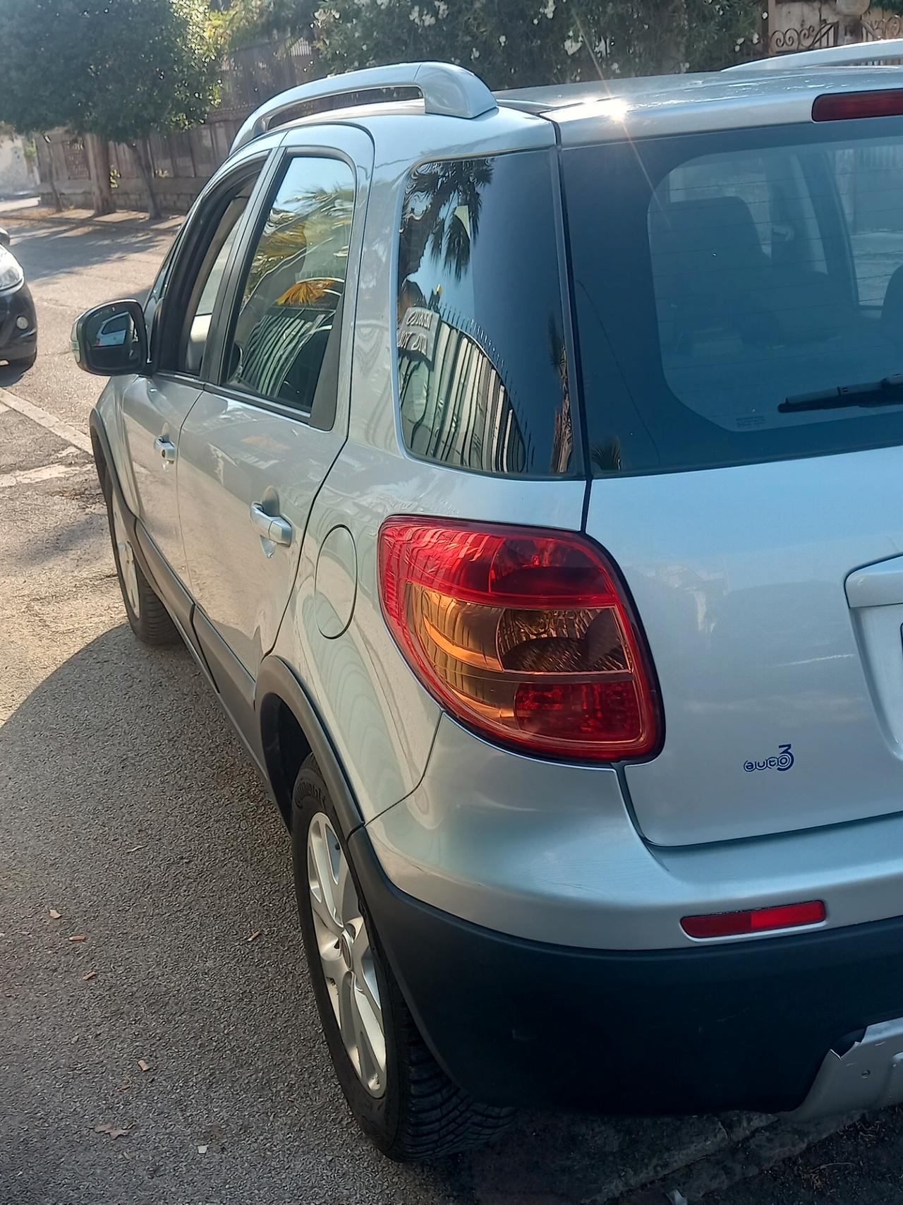 Fiat Sedici 2.0 MJT 16V DPF 4x4 Emotion