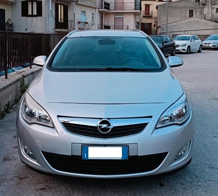 Opel Astra 1.7 CDTI 125CV Sports Tourer - 2011