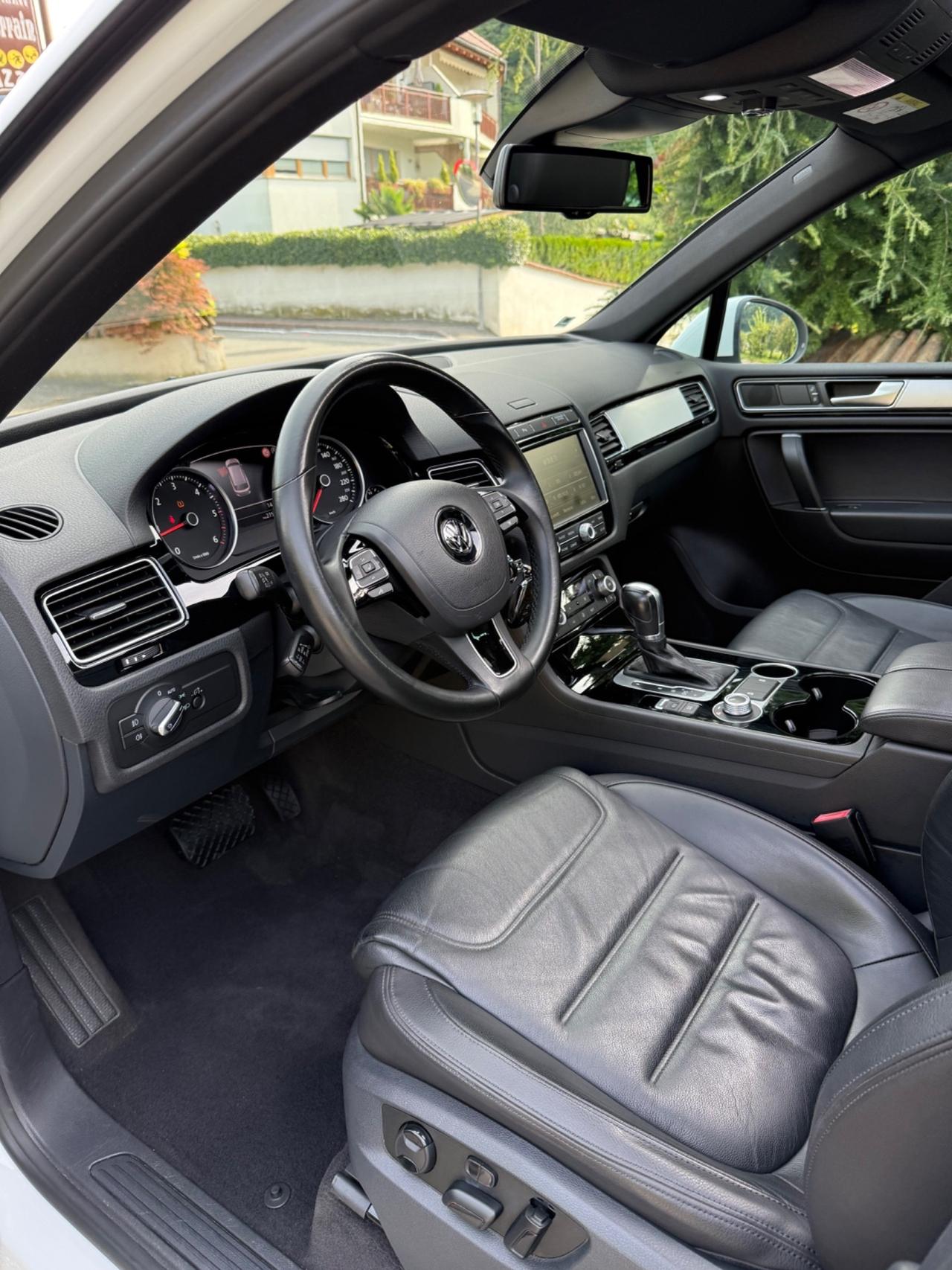 Volkswagen Touareg 3.0 TDI 204 CV tiptronic BlueMotion Techn. Executive