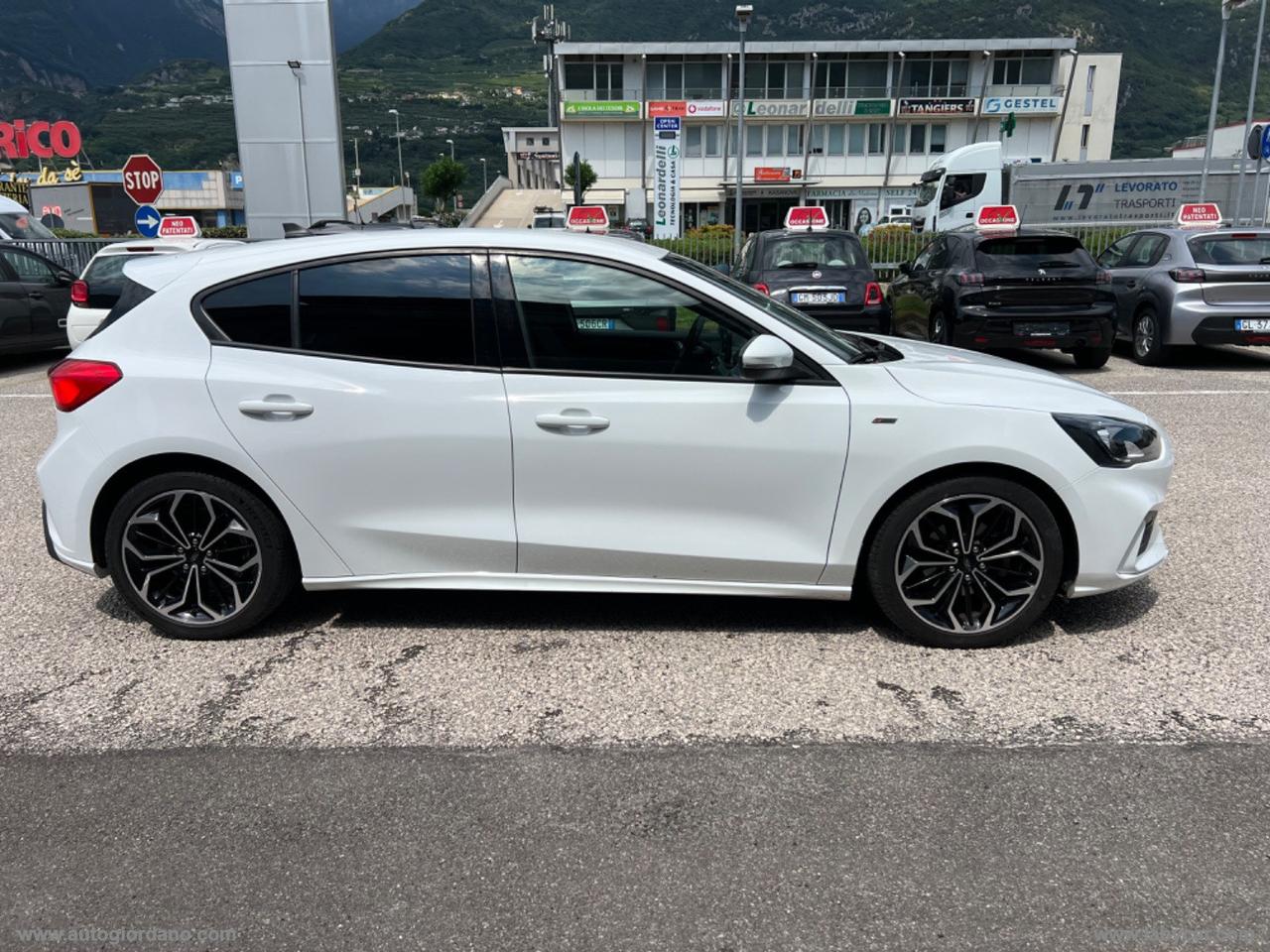 FORD Focus 1.0 EcoBoost 125 aut 5p.ST L.Co-P