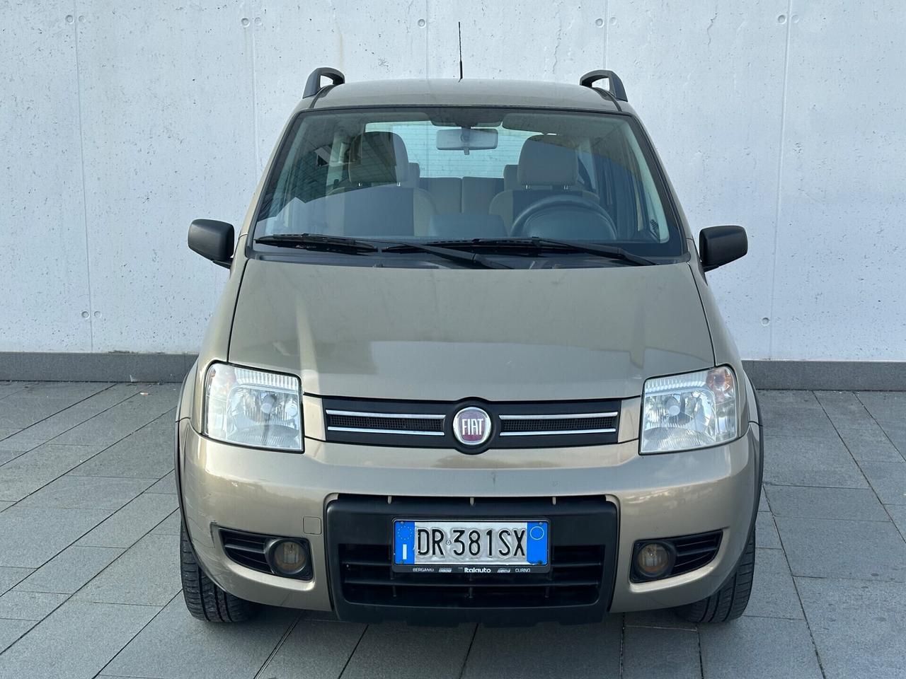 Fiat Panda 1.2 Climbing Natural Power Neopatentati