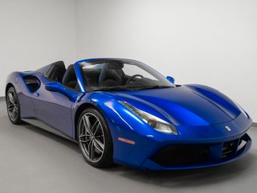 Ferrari 488 Spider NOLEGGIO LUNGO TERMINE - LEASING FULL INCLUSIVE