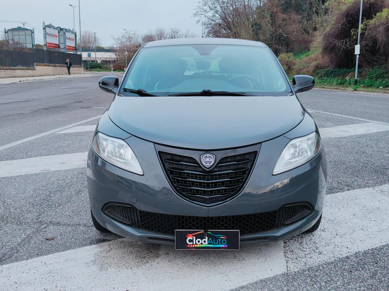 Lancia Ypsilon 1.2 69 CV 5 porte GPL Ecochic Gold