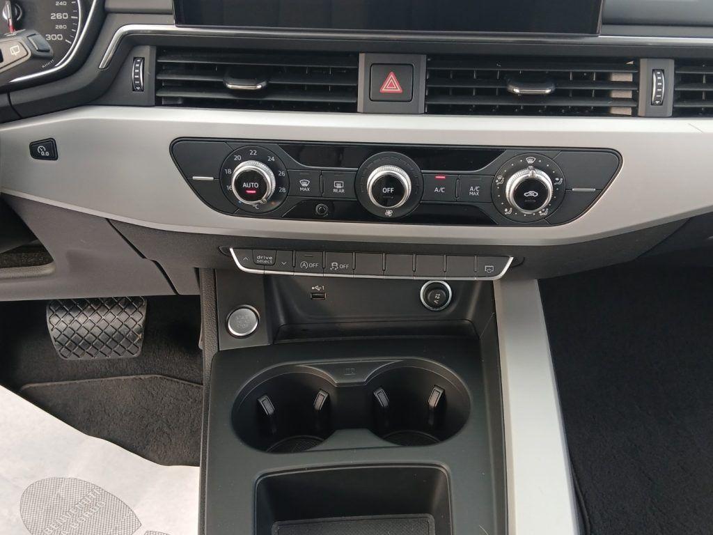 Audi A4 Avant 30 TDI/136 CV S tronic