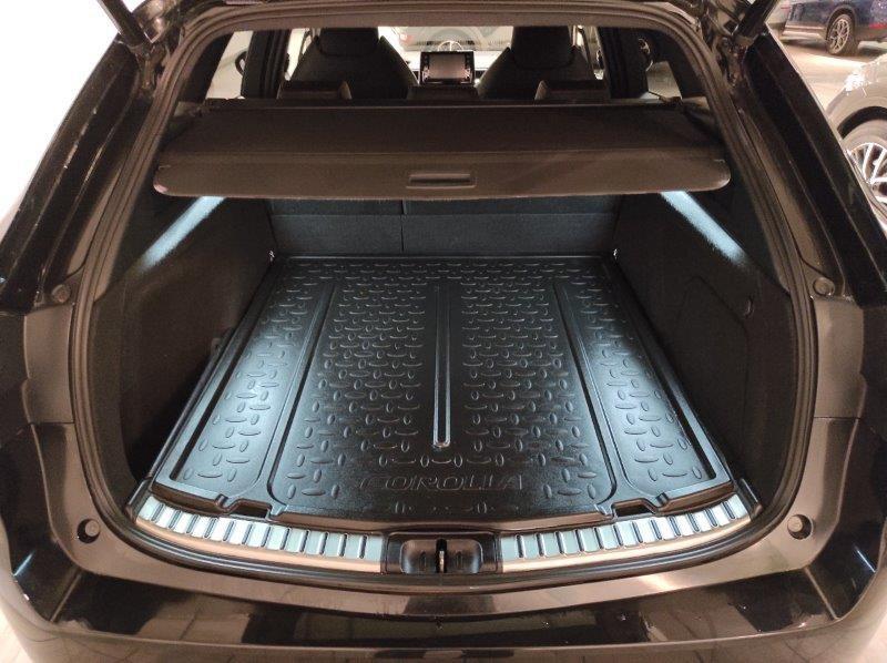 TOYOTA Corolla (2018-->) - Corolla Touring Sports 2.0 Hybrid Lounge